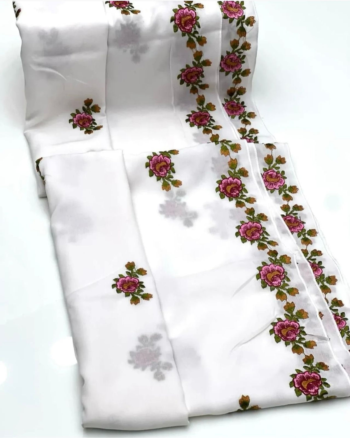 Petal Swiss Shawl